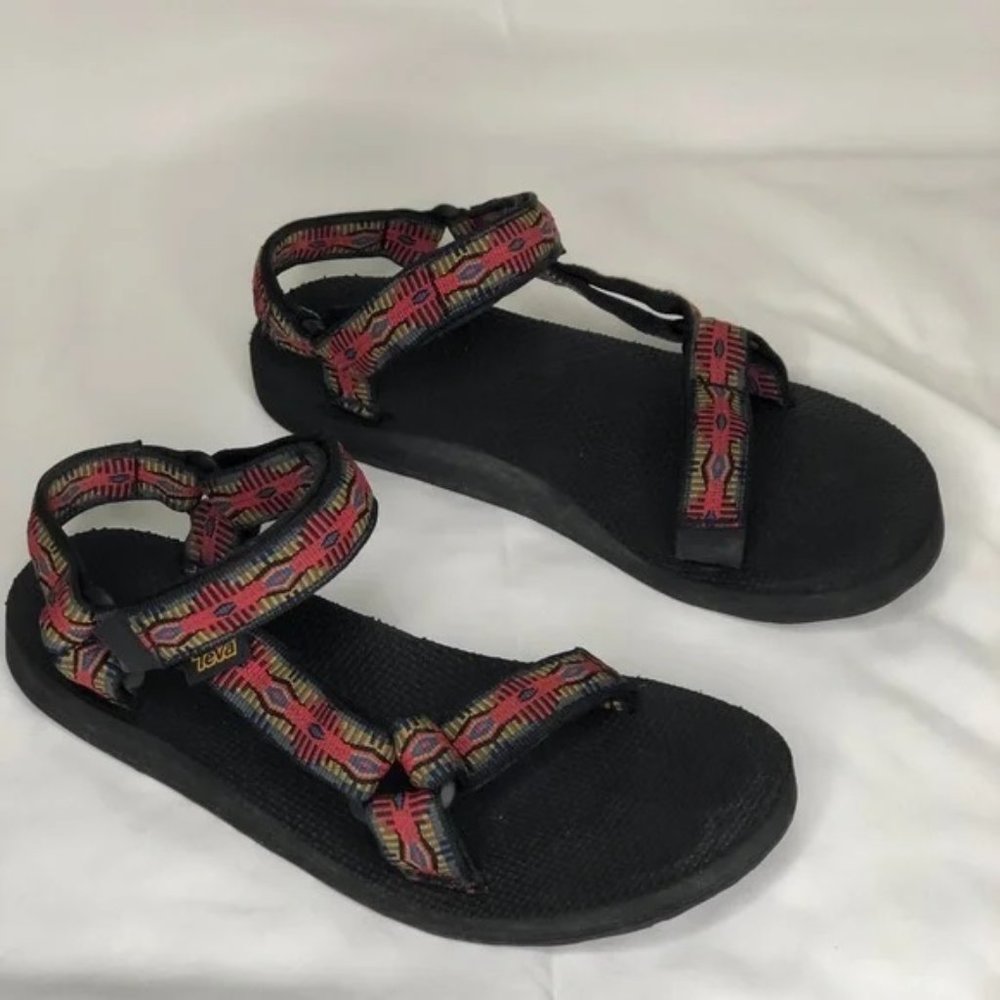 Hiking sandals ladies size 7 EUC